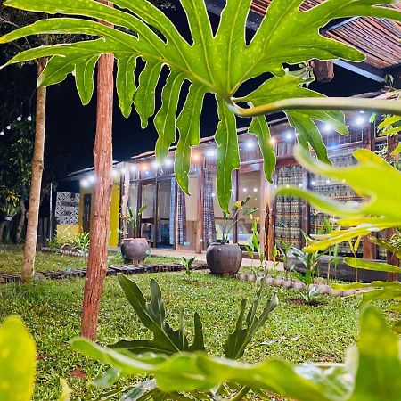 Nha Cua Nep Villa Plei Brel Exteriör bild