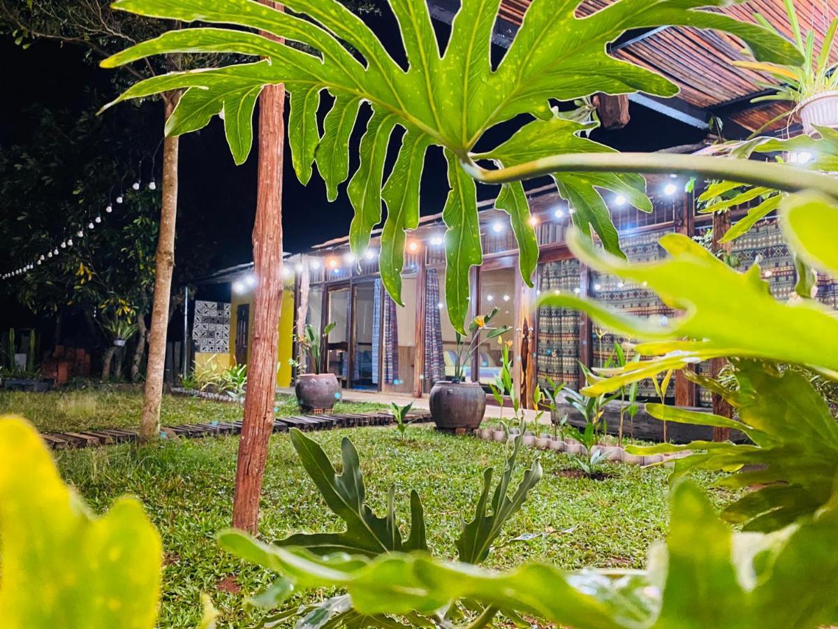 Nha Cua Nep Villa Plei Brel Exteriör bild