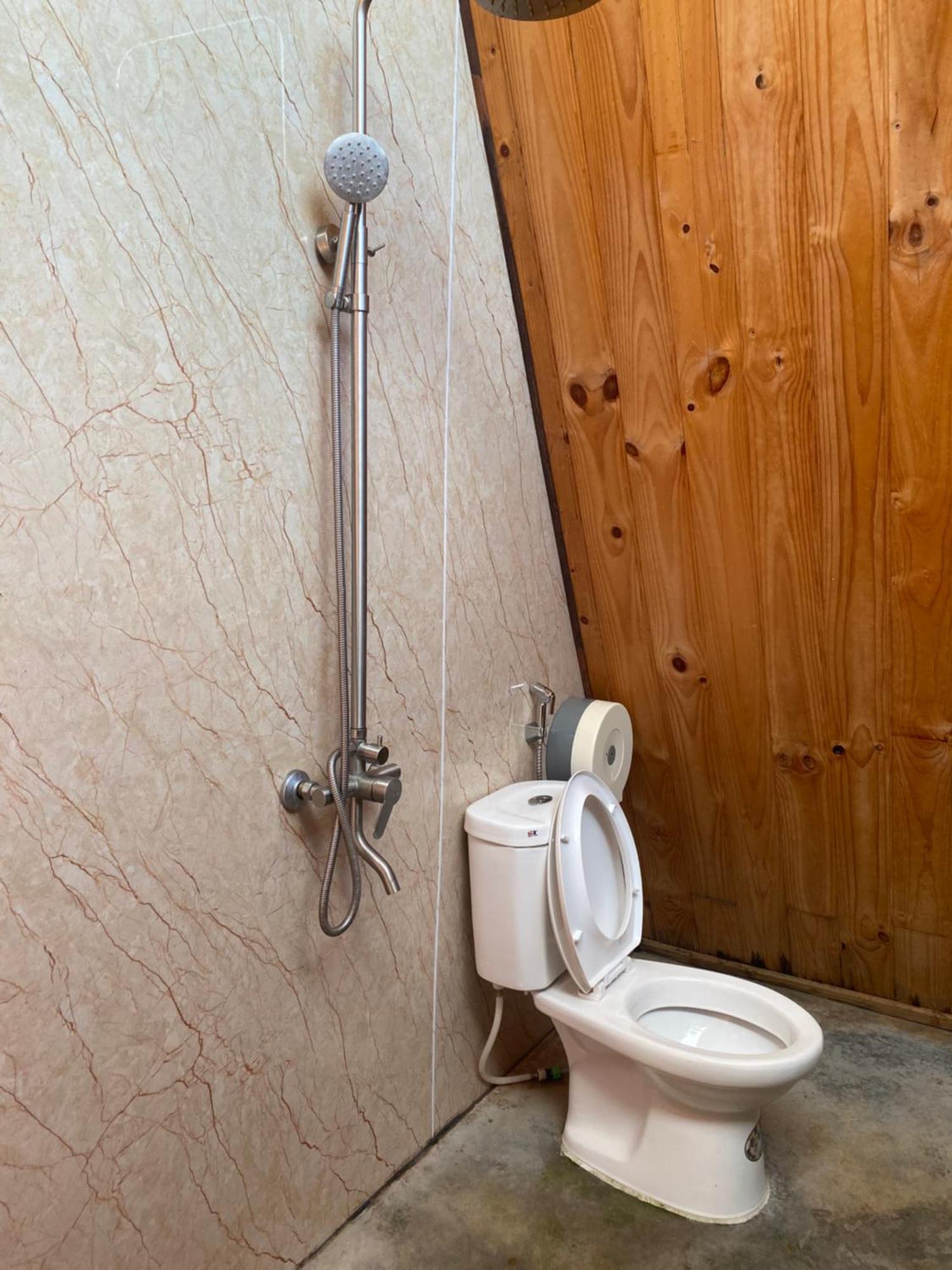 Nha Cua Nep Villa Plei Brel Exteriör bild